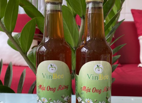 Mật ong rừng VinBee chai 300ml